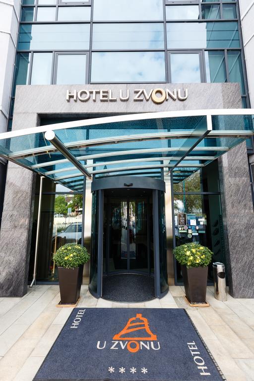U Zvonu Hotel Пилзен Екстериор снимка