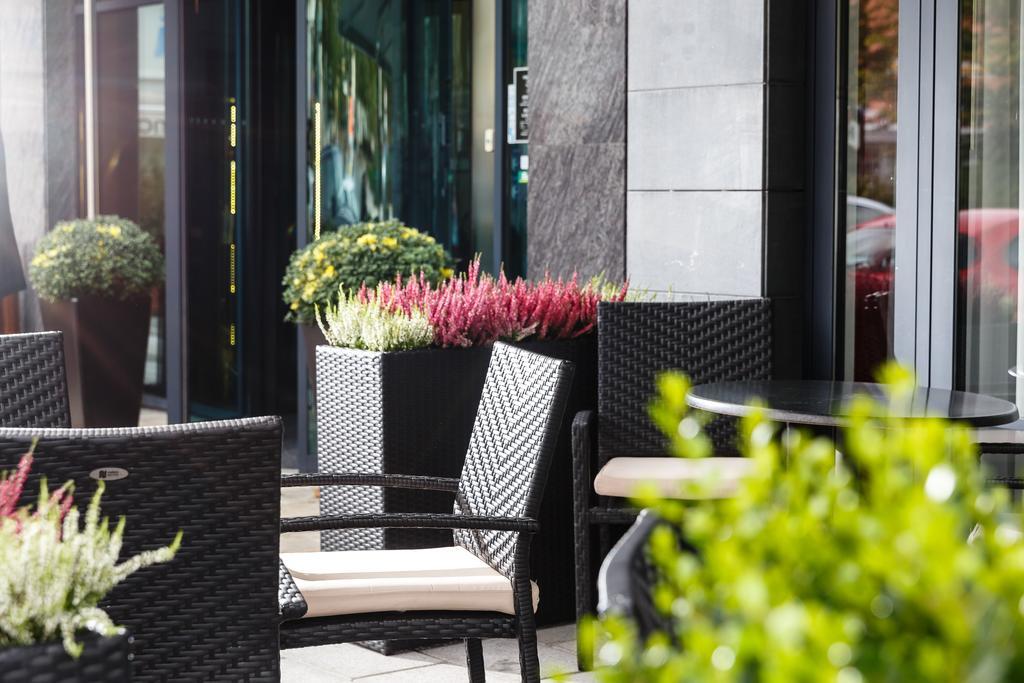 U Zvonu Hotel Пилзен Екстериор снимка